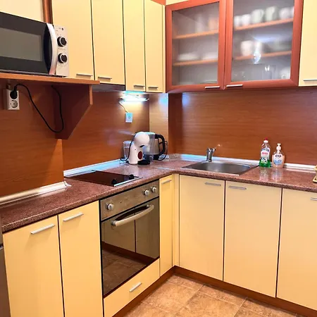 1-bedroom Near Centre Apartament Warna