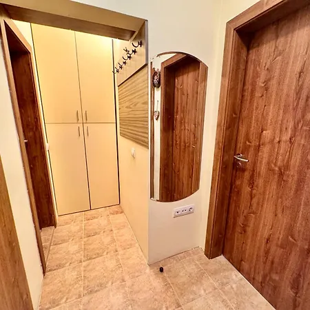 1-bedroom Near Centre